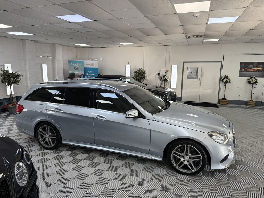 Used Mercedes-Benz E Class 2013 for sale - 76698428: Photo 12