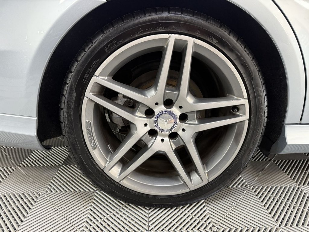 Used Mercedes-Benz E Class 2013 for sale - 76698428: Photo 18