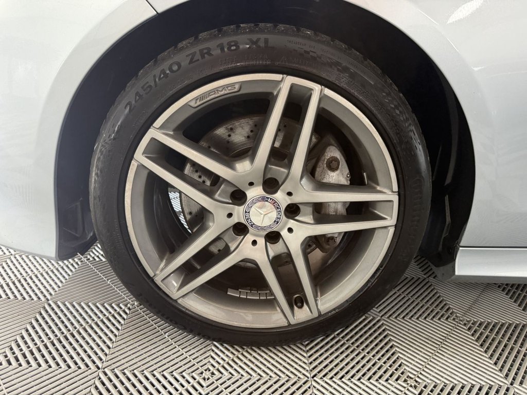 Used Mercedes-Benz E Class 2013 for sale - 76698428: Photo 20