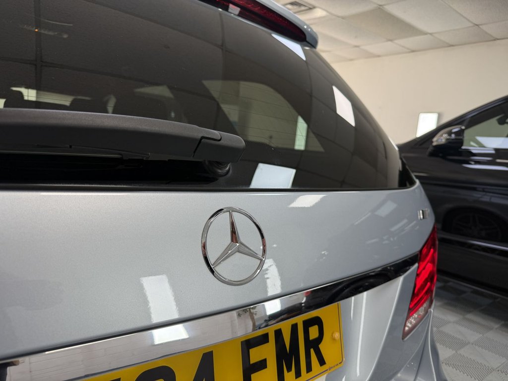 Used Mercedes-Benz E Class 2013 for sale - 76698428: Photo 23