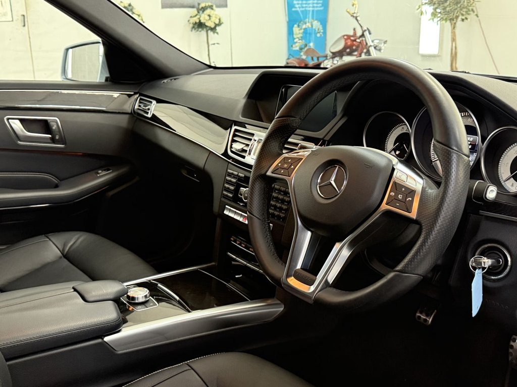 Used Mercedes-Benz E Class 2013 for sale - 76698428: Photo 36