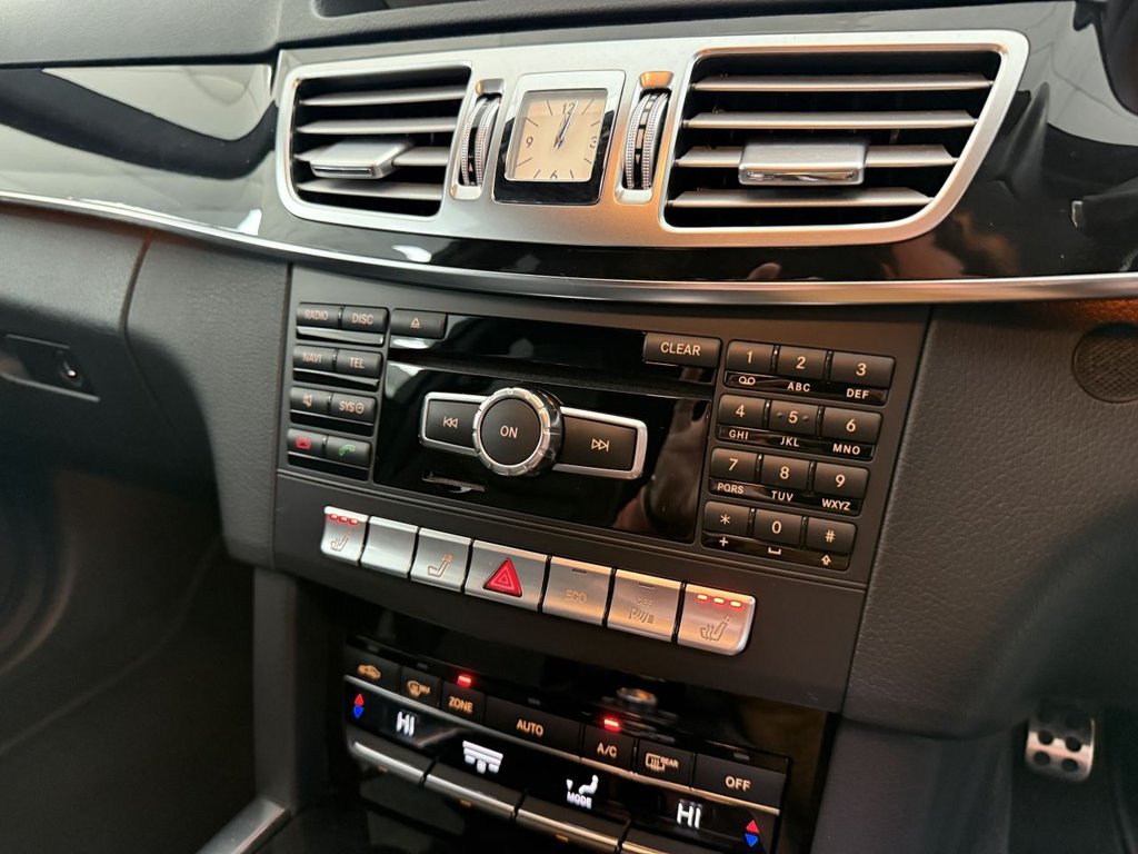 Used Mercedes-Benz E Class 2013 for sale - 76698428: Photo 39