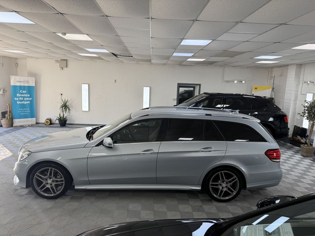 Used Mercedes-Benz E Class 2013 for sale - 76698428: Photo 8