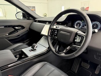 Used Land Rover Range Rover Evoque 2024 for sale - 78702066: Photo