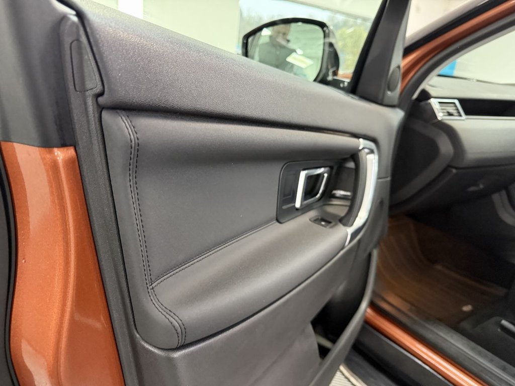 Used Land Rover Discovery Sport 2018 for sale - 76582554: Photo 20