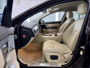 Used Jaguar XF 2013 for sale - 78726214: Photo