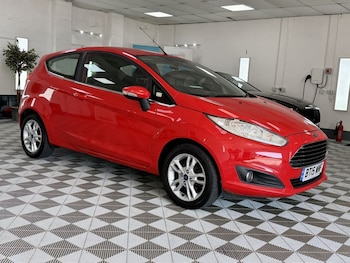Used Ford Fiesta 2015 for sale - 78725704: Photo