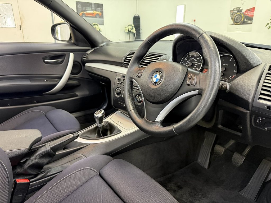 Used BMW 1 Series 2010 for sale - 77748271: Photo 2