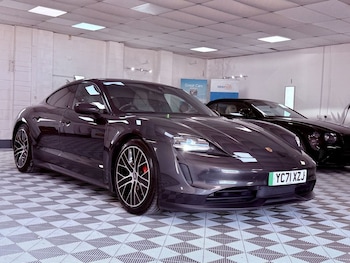 Used Porsche Taycan 2021 for sale - 78426317: Photo