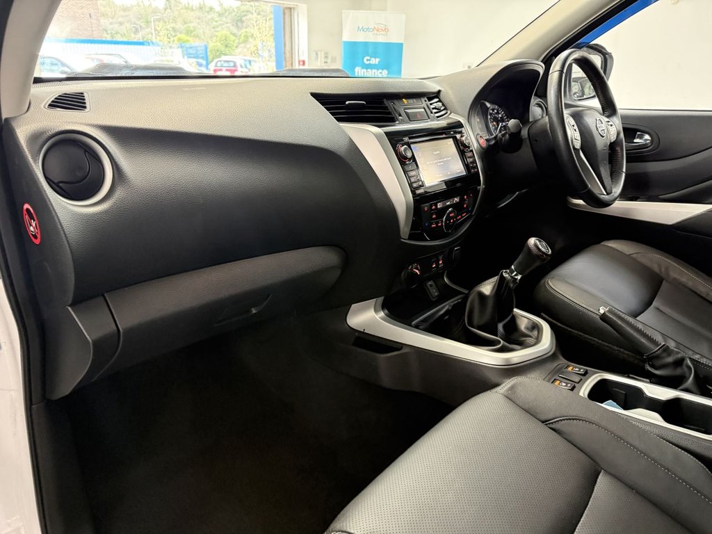 Used Nissan Navara 2016 for sale - 77655156: Photo 2