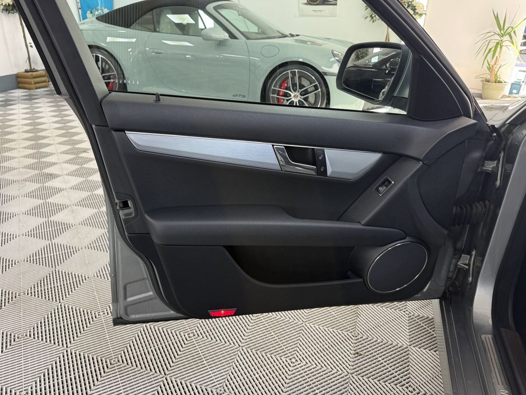 Used Mercedes-Benz C Class 2008 for sale - 77096446: Photo 12