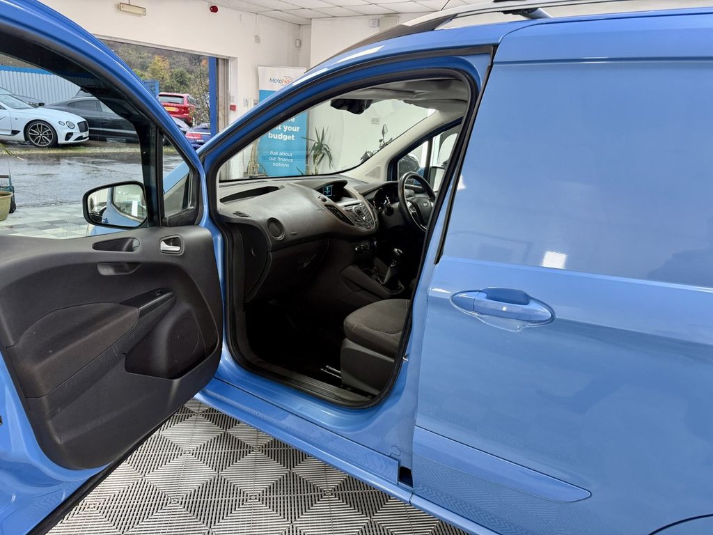 Used Ford Transit Courier 2015 for sale - 76470577: Photo 20