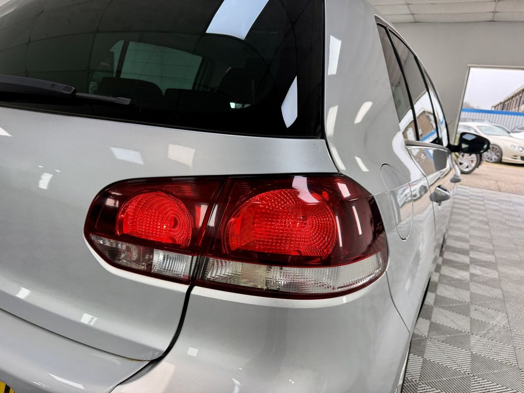 Used Volkswagen Golf 2010 for sale - 77792125: Photo 12