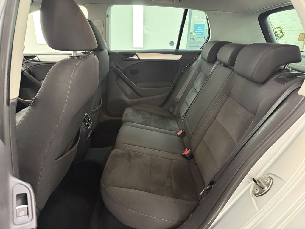 Used Volkswagen Golf 2010 for sale - 77792125: Photo 17