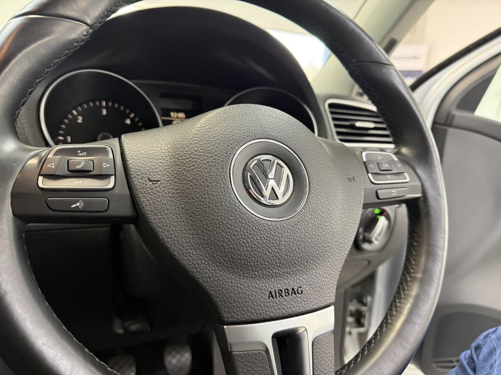 Used Volkswagen Golf 2010 for sale - 77792125: Photo 25