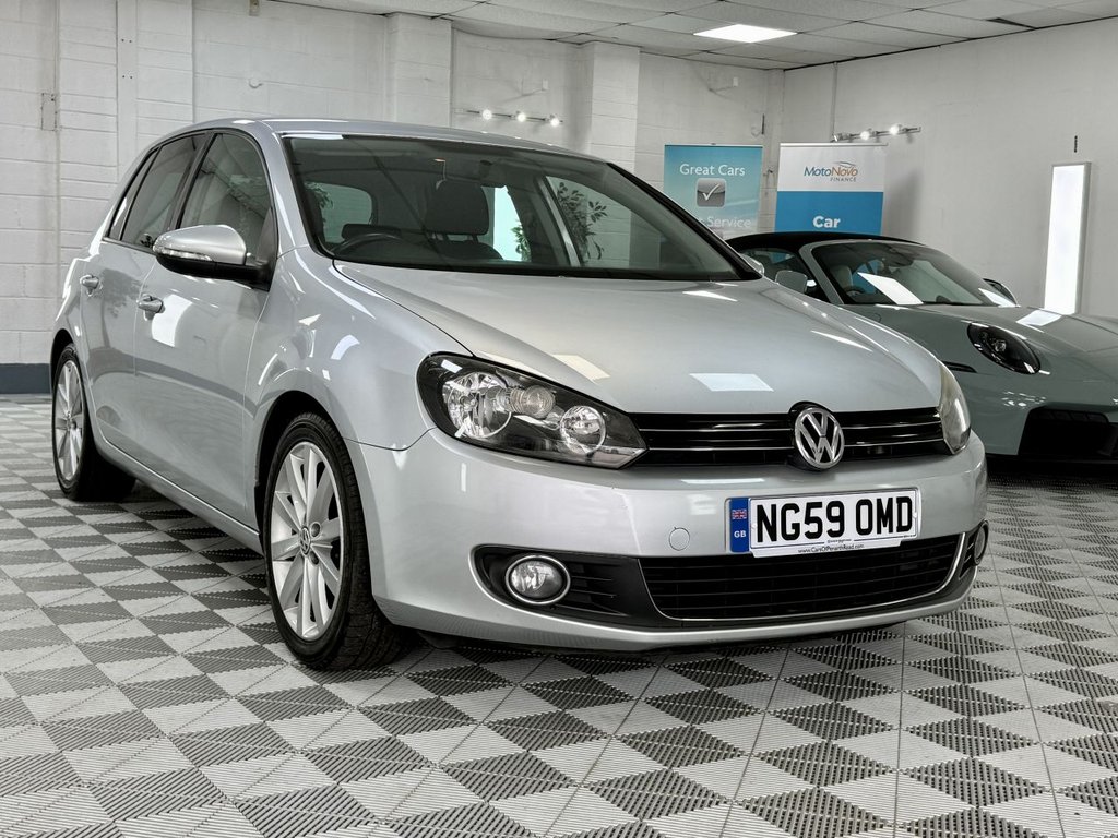 Used Volkswagen Golf 2010 for sale - 77792125: Photo 4