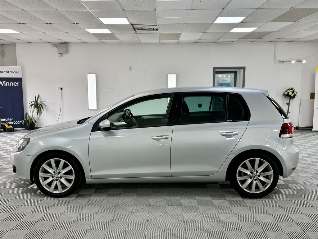 Used Volkswagen Golf 2010 for sale - 77792125: Photo 7
