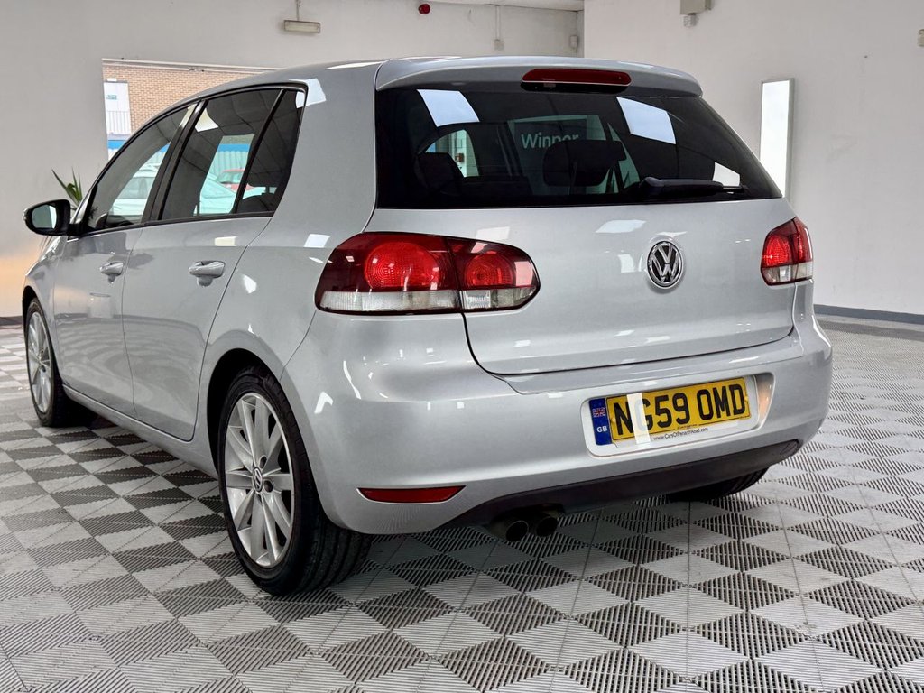 Used Volkswagen Golf 2010 for sale - 77792125: Photo 8