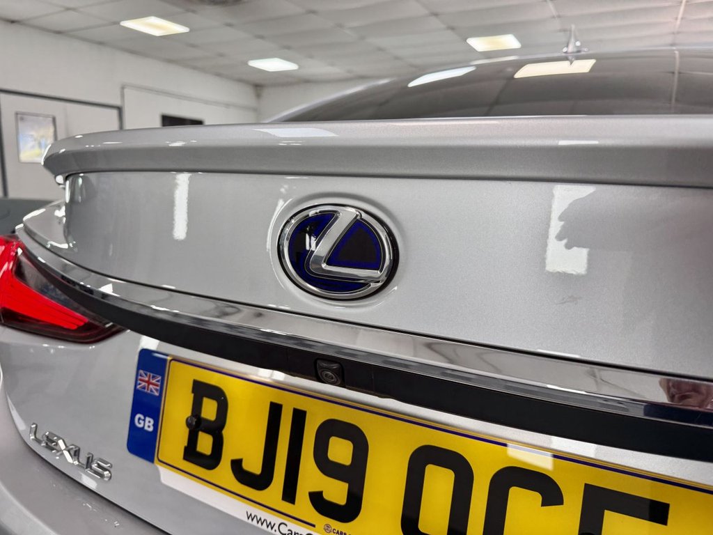 Used Lexus ES 2019 for sale - 77835511: Photo 14