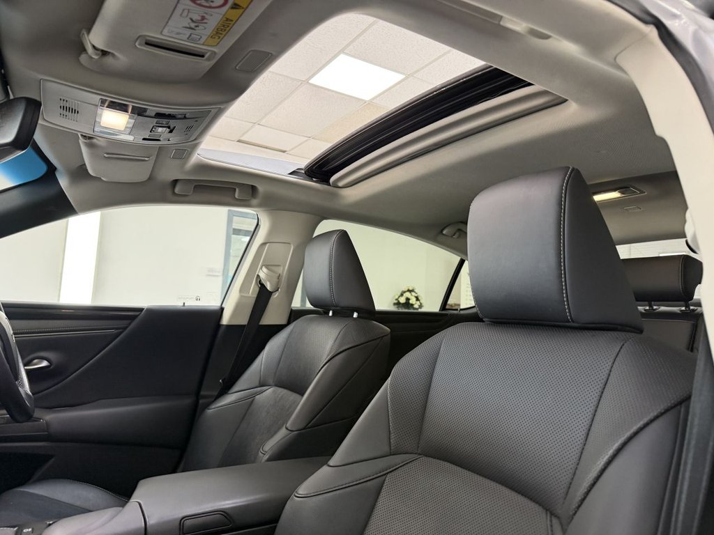 Used Lexus ES 2019 for sale - 77835511: Photo 24