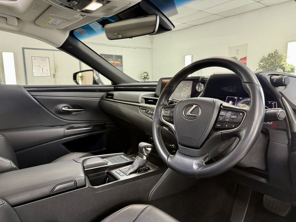 Used Lexus ES 2019 for sale - 77835511: Photo 28