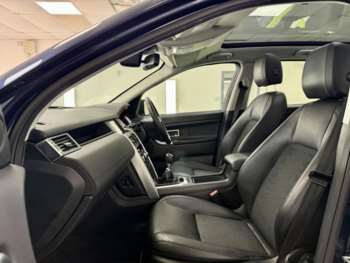 Used Land Rover Discovery Sport 2015 for sale - 74865784: Photo