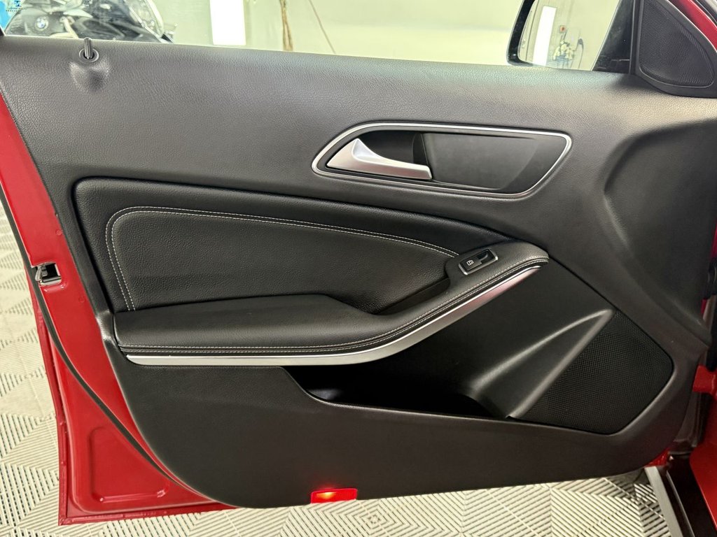 Used Mercedes-Benz GLA 2020 for sale - 76711373: Photo 30