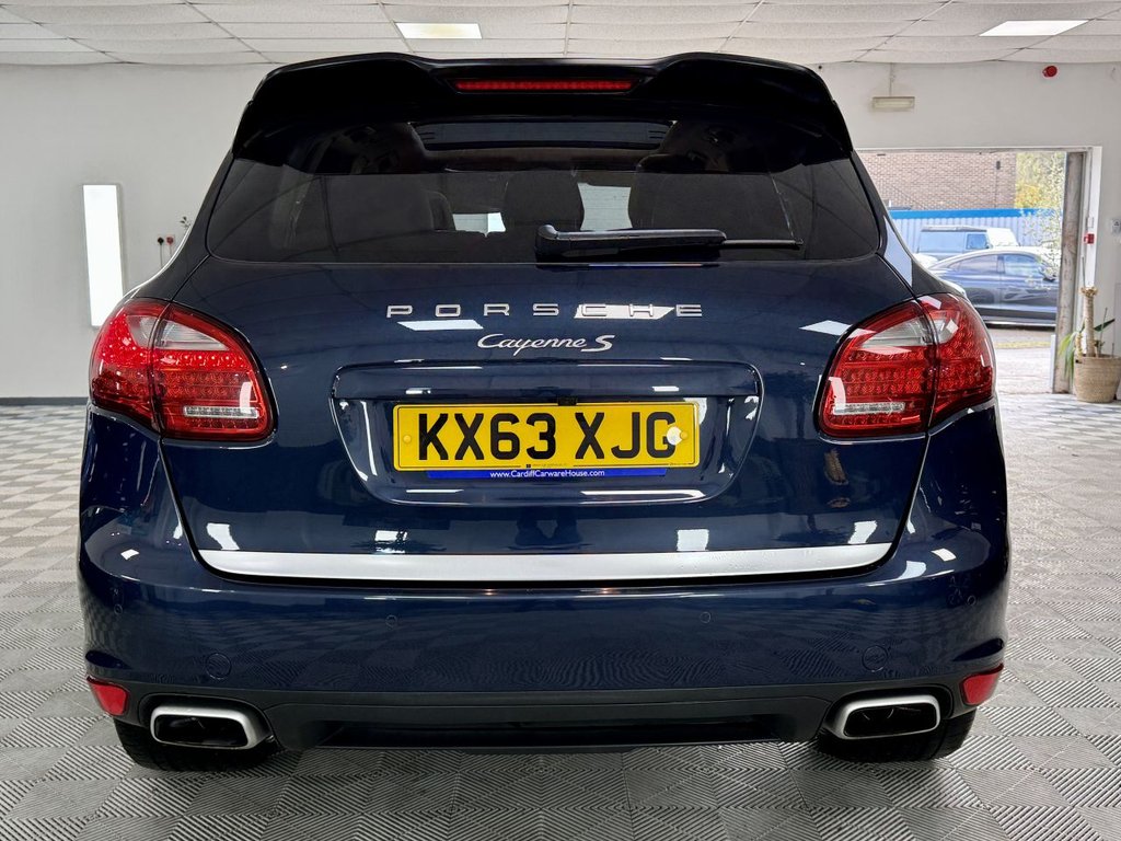Used Porsche Cayenne 2013 for sale - 76367600: Photo 10