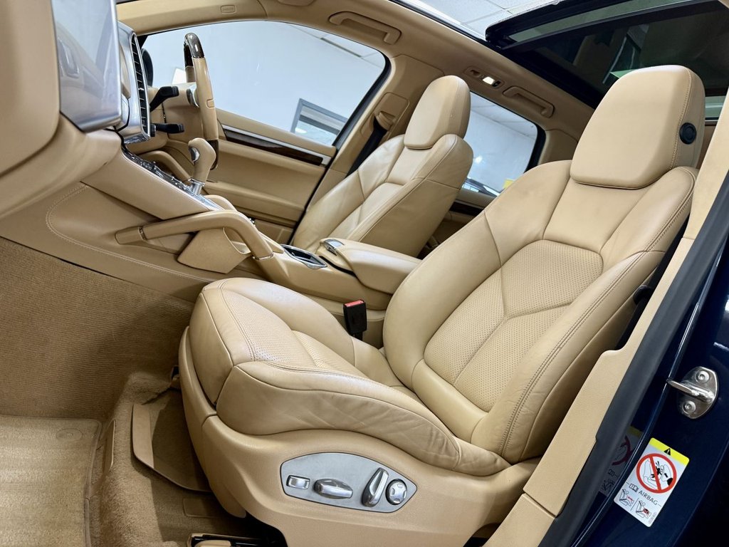 Used Porsche Cayenne 2013 for sale - 76367600: Photo 30