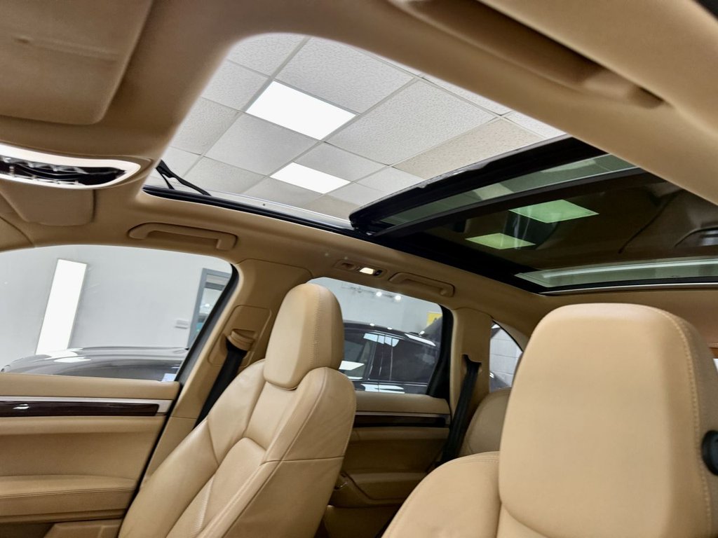 Used Porsche Cayenne 2013 for sale - 76367600: Photo 31