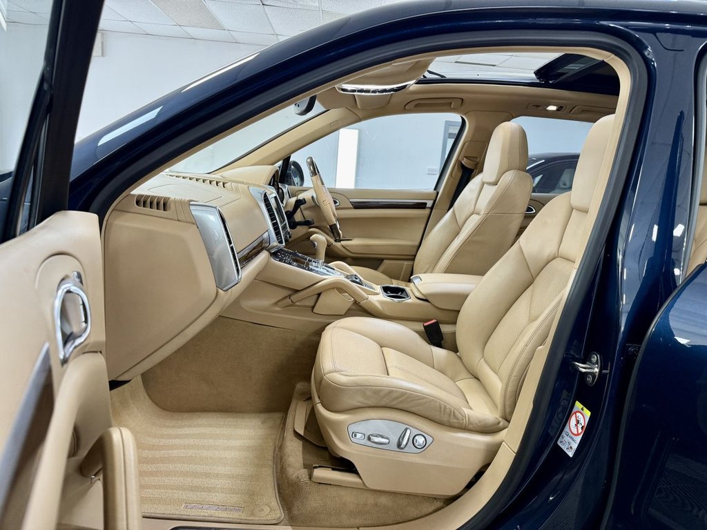 Used Porsche Cayenne 2013 for sale - 76367600: Photo 33