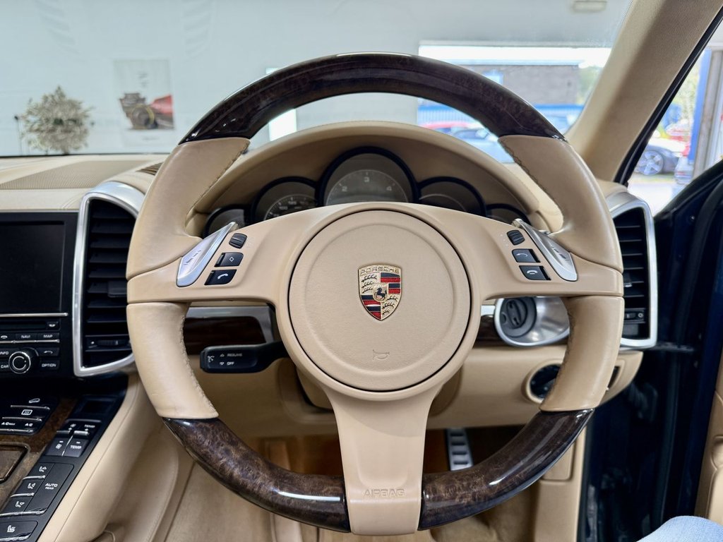 Used Porsche Cayenne 2013 for sale - 76367600: Photo 43
