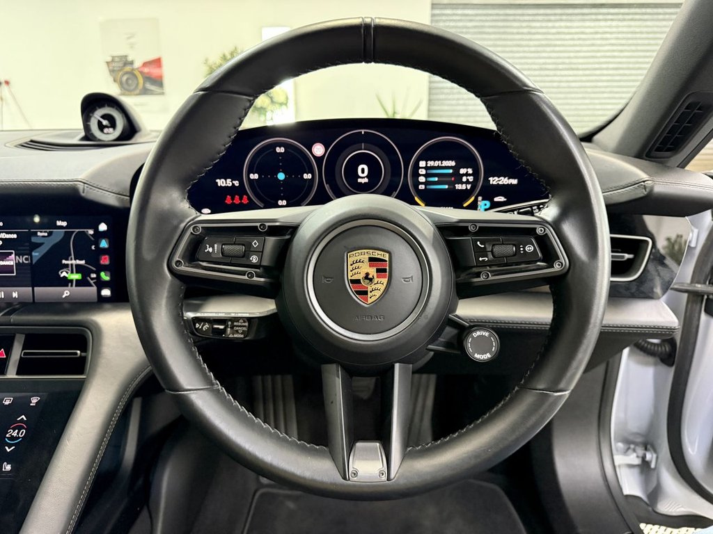 Used Porsche Taycan 2021 for sale - 77370040: Photo 28