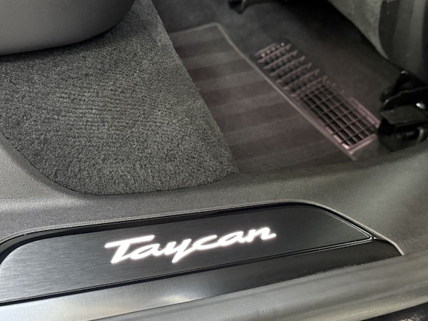Used Porsche Taycan 2020 for sale - 76039872: Photo 23