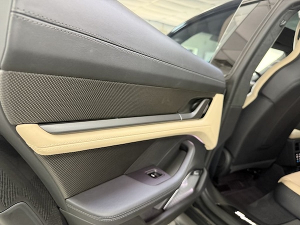 Used Porsche Taycan 2020 for sale - 76039872: Photo 27