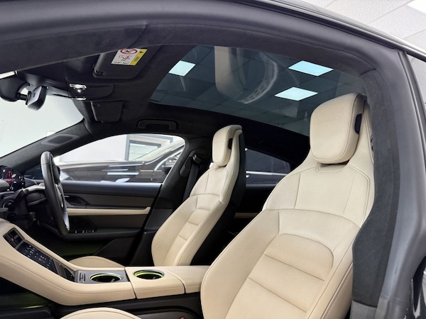 Used Porsche Taycan 2020 for sale - 76039872: Photo 36