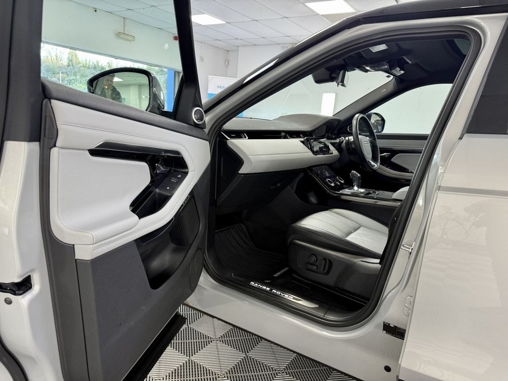 Used Land Rover Range Rover Evoque 2019 for sale - 76798124: Photo 32