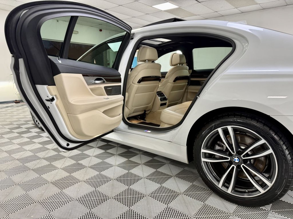 Used BMW 7 Series 2021 for sale - 76973764: Photo 33