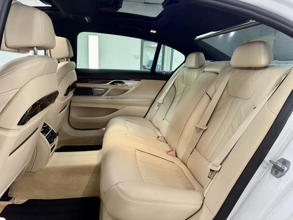 Used BMW 7 Series 2021 for sale - 76973764: Photo 36