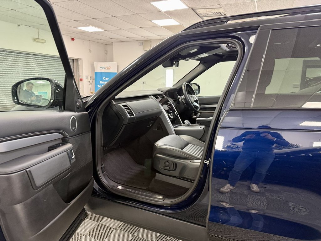 Used Land Rover Discovery 2021 for sale - 76923921: Photo 3