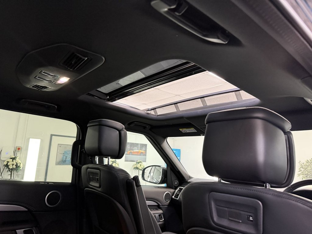 Used Land Rover Discovery 2021 for sale - 76923921: Photo 32