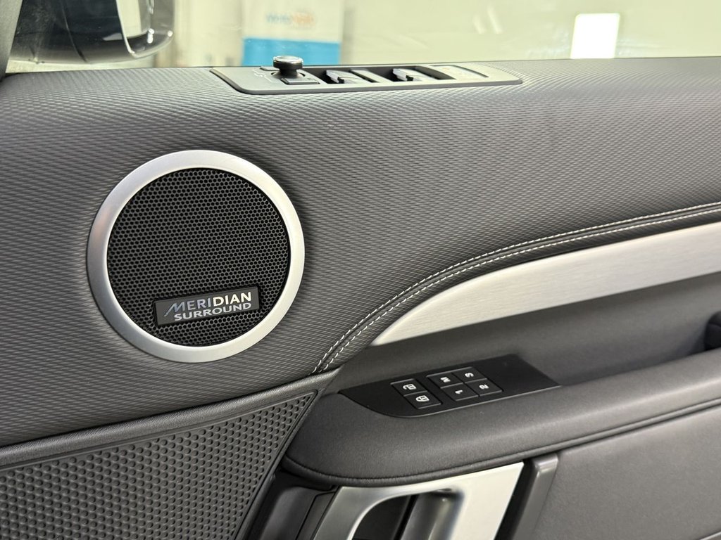 Used Land Rover Discovery 2021 for sale - 76923921: Photo 42