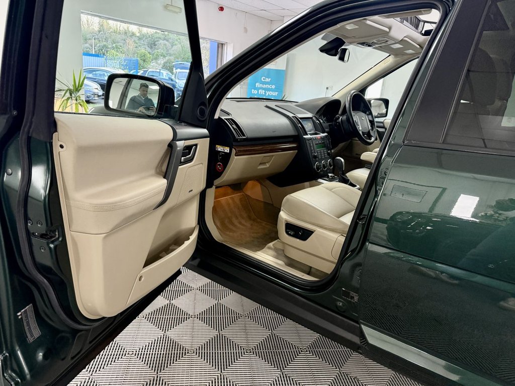 Used Land Rover Freelander 2010 for sale - 76923590: Photo 26