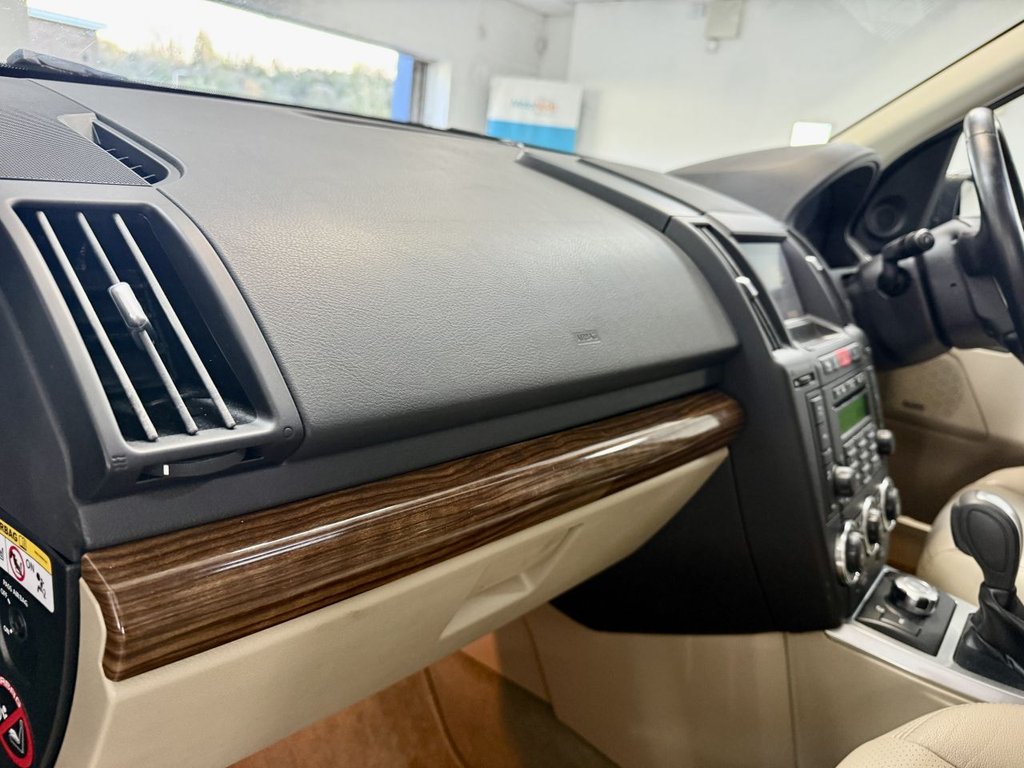 Used Land Rover Freelander 2010 for sale - 76923590: Photo 32