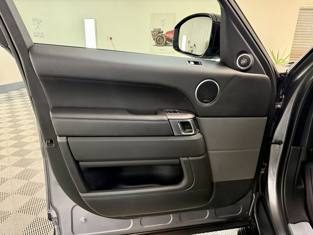 Used Land Rover Range Rover Sport 2021 for sale - 77227196: Photo 33