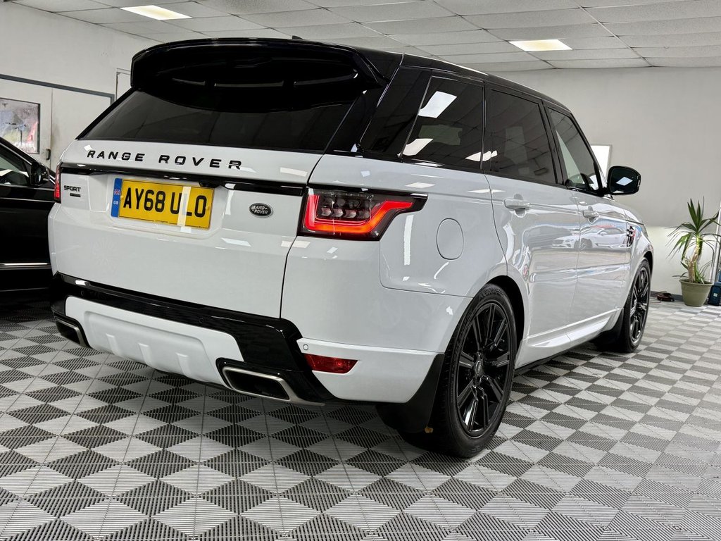 Used Land Rover Range Rover Sport 2018 for sale - 76582820: Photo 11