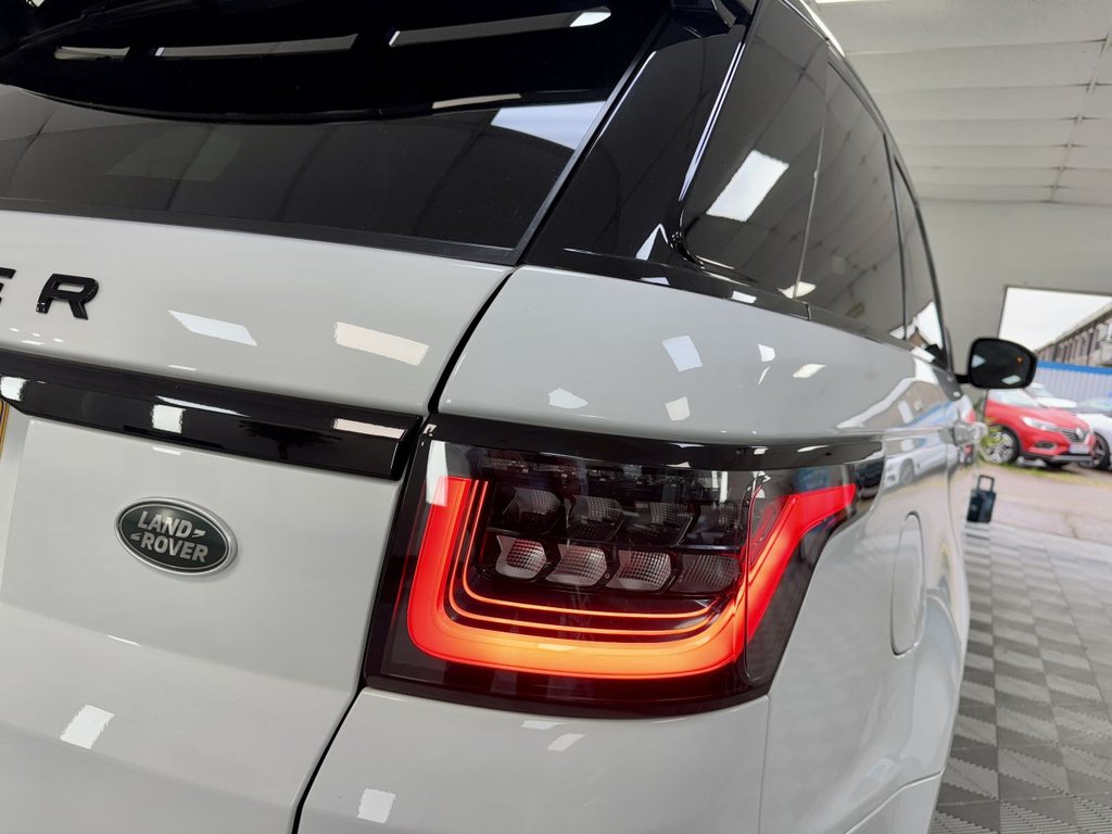 Used Land Rover Range Rover Sport 2018 for sale - 76582820: Photo 16