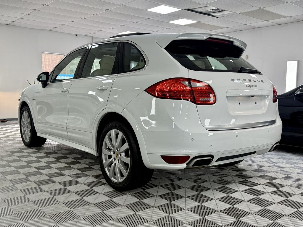 Used Porsche Cayenne 2013 for sale - 77341975: Photo 10