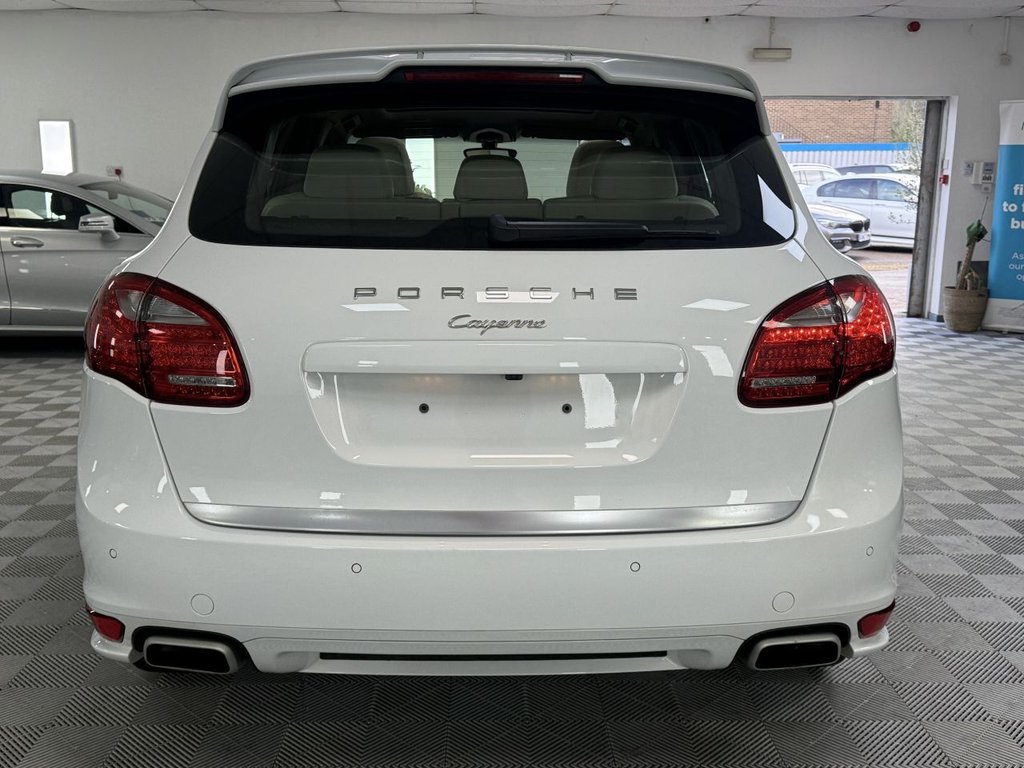 Used Porsche Cayenne 2013 for sale - 77341975: Photo 11