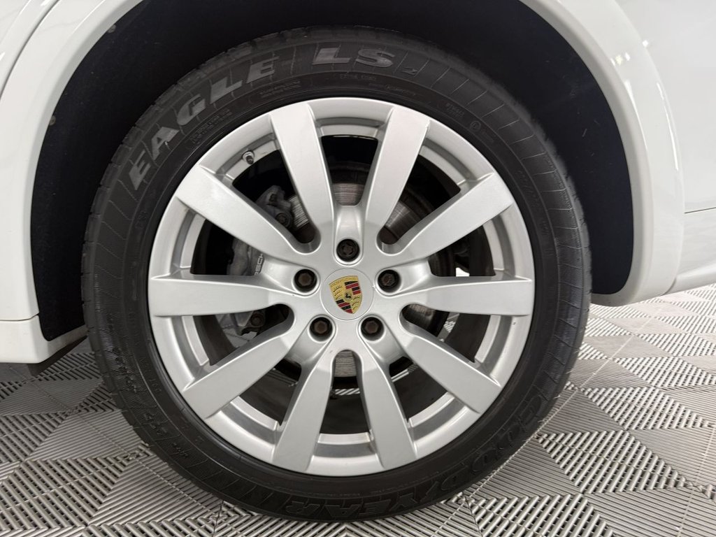 Used Porsche Cayenne 2013 for sale - 77341975: Photo 16